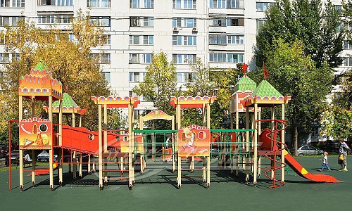 Игровой комплекс Г-25 "Кремль".  �3